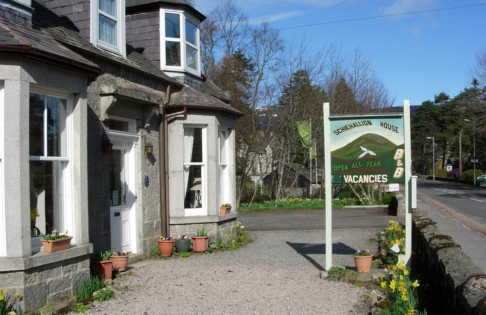 Schiehallion Guest House Braemar Eksteriør billede